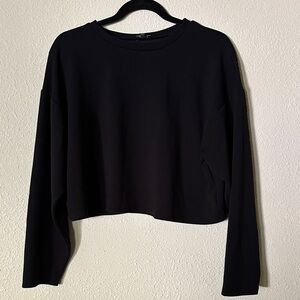 Express Black Women's Cropped Pull over - size Large